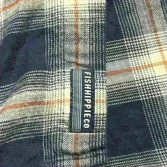 Fish Hippie Company Broadwater Rumfront Collection Plaid size Medium - Picture 3 of 9